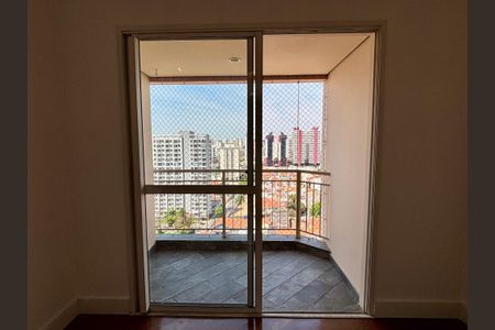 Sacada de apartamento à venda com 3 quartos, 178m² em Parque Imperial, São Paulo
