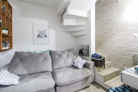 Sala de casa para alugar com 3 quartos, 104m² em Parque Savoi City, São Paulo