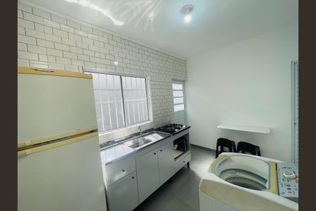 Sala/Cozinha de kitnet/studio para alugar com 1 quarto, 22m² em Vila Operária, Guarulhos