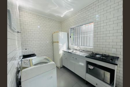 Sala/Cozinha de kitnet/studio para alugar com 1 quarto, 22m² em Vila Operária, Guarulhos