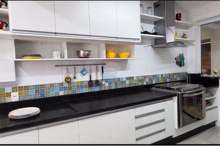 Casa à venda com 3 quartos, 360m² em Residencial Tres (Alphaville), Santana de Parnaíba