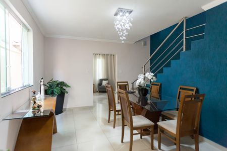 Sala de Jantar de casa à venda com 3 quartos, 178m² em Tres Barras, Contagem