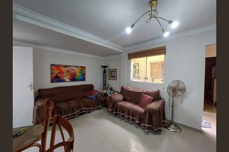 Sala de casa à venda com 3 quartos, 196m² em Jardim Consorcio, São Paulo