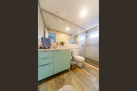 Banheiro da Suíte 1 de casa de condomínio para alugar com 3 quartos, 357m² em Jardim Krahe, Viamão