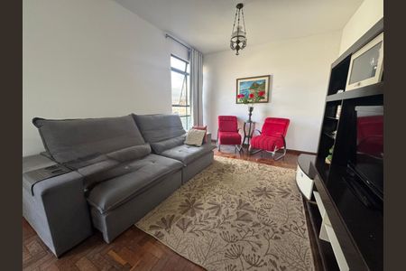 Sala de casa à venda com 3 quartos, 209m² em Santo Andre, Belo Horizonte