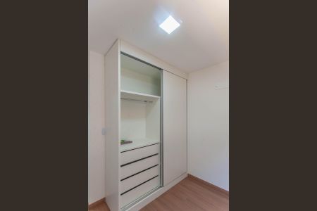 Quarto 1 de apartamento para alugar com 2 quartos, 43m² em Jardim Ibirapuera, Campinas