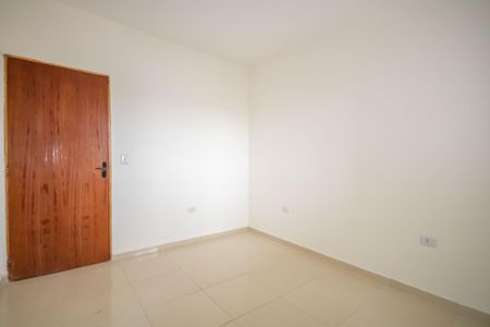 Suíte de casa para alugar com 2 quartos, 30m² em Rochdale, Osasco