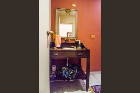 Lavabo de casa de condomínio à venda com 3 quartos, 333m² em Alphaville, Santana de Parnaíba