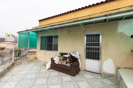 Varanda de casa à venda com 3 quartos, 180m² em Cidade Antônio Estêvão de Carvalho, São Paulo