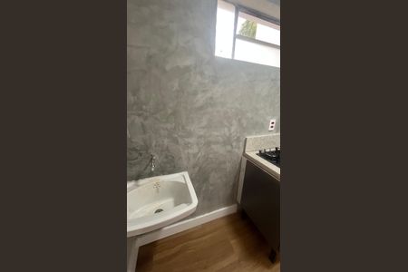 Cozinha e Área de Serviço de apartamento à venda com 1 quarto, 28m² em Taquaral, Campinas