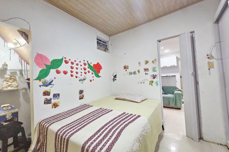 Quarto de casa para alugar com 1 quarto, 30m² em Nordeste do Amaralina, Salvador