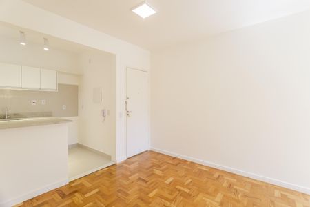 Sala de apartamento para alugar com 2 quartos, 65m² em Moema, São Paulo