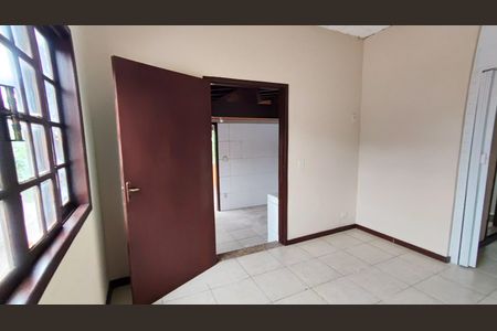 Sala 2 de casa à venda com 4 quartos, 254m² em Tanque, Rio de Janeiro