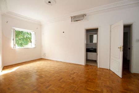 Suíte 1 de casa à venda com 4 quartos, 800m² em Jardim Paulista, São Paulo