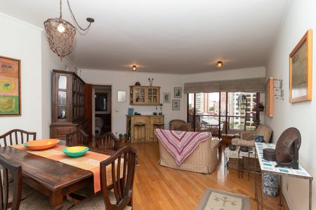 Sala de apartamento à venda com 3 quartos, 94m² em Vila Hamburguesa, São Paulo