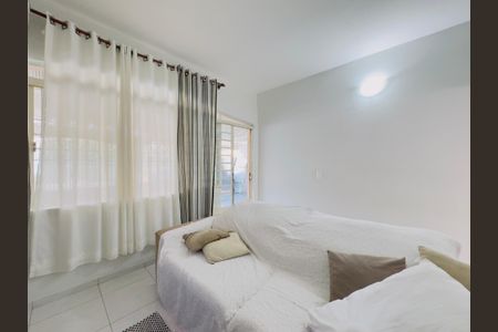 Sala de casa para alugar com 1 quarto, 100m² em Jardim da Granja, São José dos Campos