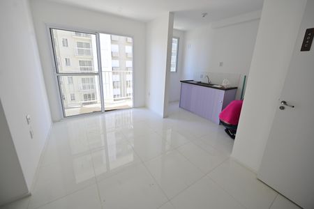 Sala de apartamento para alugar com 2 quartos, 42m² em Granja Cruzeiro do Sul, Goiânia