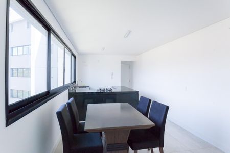 sala de apartamento à venda com 2 quartos, 82m² em Vila das Flores, Nova Lima