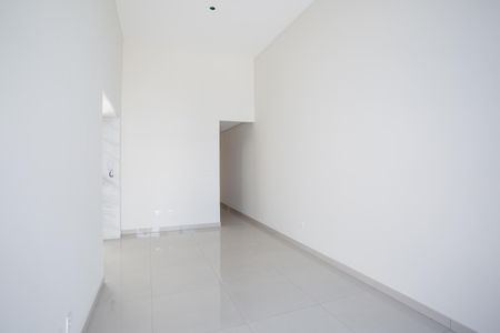 Sala de casa à venda com 3 quartos, 116m² em Europa, Contagem