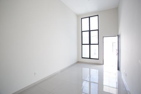 Sala de casa à venda com 3 quartos, 116m² em Europa, Contagem