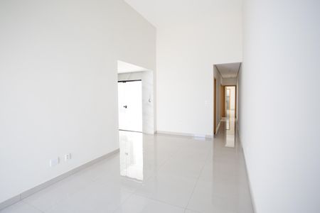 Sala de casa à venda com 3 quartos, 116m² em Europa, Contagem