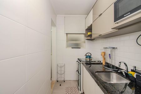 Cozinha e Área de Serviço de kitnet/studio à venda com 1 quarto, 40m² em Santa Cecília, Porto Alegre