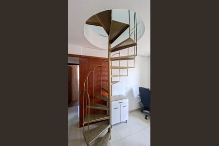 Sala de apartamento à venda com 3 quartos, 112m² em Fernão Dias, Belo Horizonte