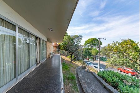 Varanda da Sala 1 de casa à venda com 4 quartos, 400m² em Cidade Jardim, Belo Horizonte