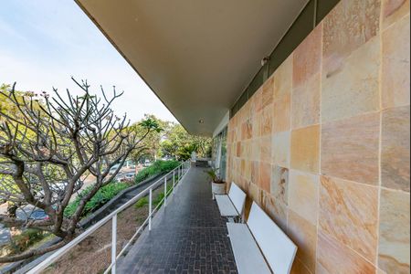 Varanda da Sala 1 de casa à venda com 4 quartos, 400m² em Cidade Jardim, Belo Horizonte