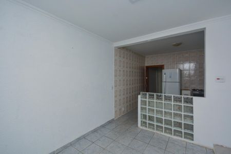Sala de casa à venda com 3 quartos, 140m² em Vila do Castelo, São Paulo