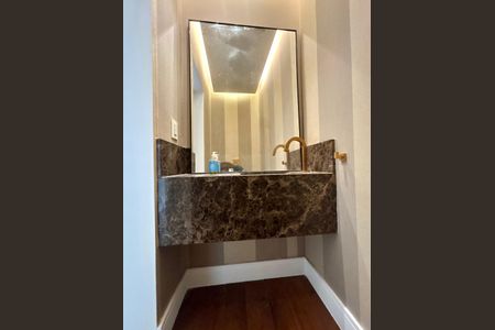 Lavabo 2 de casa à venda com 3 quartos, 180m² em Copacabana, Rio de Janeiro