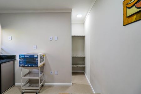 Studio de kitnet/studio para alugar com 1 quarto, 15m² em Vila Morse, São Paulo