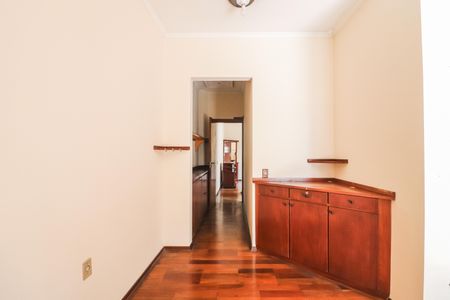 Casa à venda com 3 quartos, 137m² em Vila Indiana, São Paulo