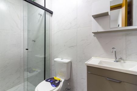 Banheiro da Suíte de apartamento para alugar com 1 quarto, 29m² em Cupecê, São Paulo