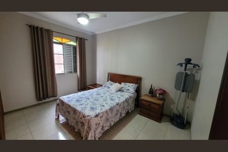Casa à venda com 4 quartos, 193m² em Nova Gameleira, Belo Horizonte