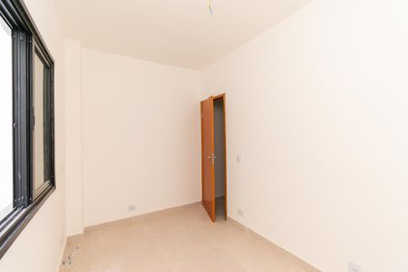 Quarto de apartamento para alugar com 1 quarto, 28m² em Vila Santa Clara, São Paulo