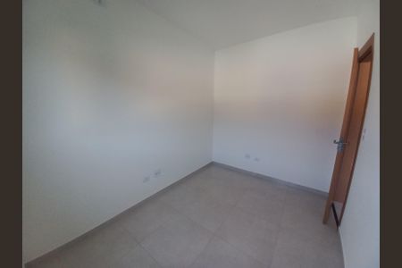 Quarto 1 de apartamento para alugar com 2 quartos, 49m² em Vila Voturuá, São Vicente