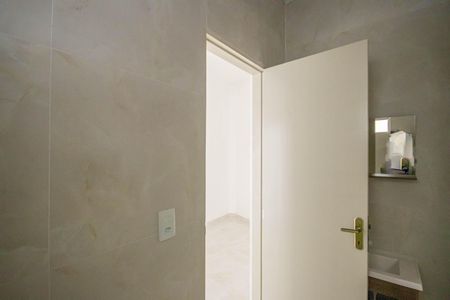 Banheiro Social de apartamento para alugar com 1 quarto, 50m² em Jardim Brasil (zona Norte), São Paulo