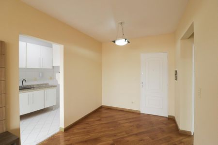 Sala de apartamento à venda com 2 quartos, 68m² em Chora Menino, São Paulo