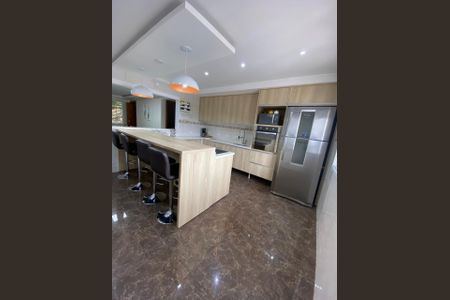 Cozinha de casa para alugar com 4 quartos, 289m² em Pineville, Pinhais