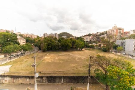 Vista da Sala de apartamento à venda com 2 quartos, 59m² em Fátima, Niterói