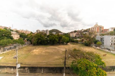 Vista do Quarto 1 de apartamento à venda com 2 quartos, 59m² em Fátima, Niterói