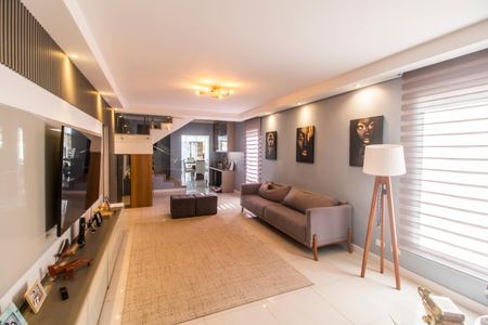 Sala de casa à venda com 4 quartos, 247m² em Residencial Seis (Alphaville), Santana de Parnaíba