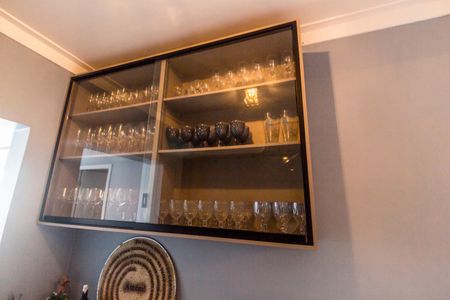 Sala de casa à venda com 4 quartos, 247m² em Residencial Seis (Alphaville), Santana de Parnaíba