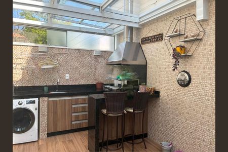 Casa à venda com 3 quartos, 91m² em Usina Piratininga, São Paulo