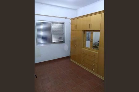 Casa à venda com 4 quartos, 180m² em Parque da Lapa, São Paulo