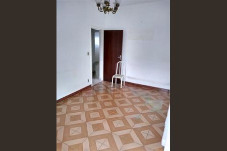 Casa à venda com 4 quartos, 180m² em Parque da Lapa, São Paulo