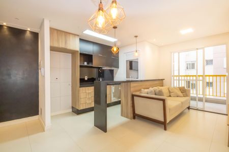 Sala de apartamento para alugar com 2 quartos, 56m² em Bela Vista, Osasco