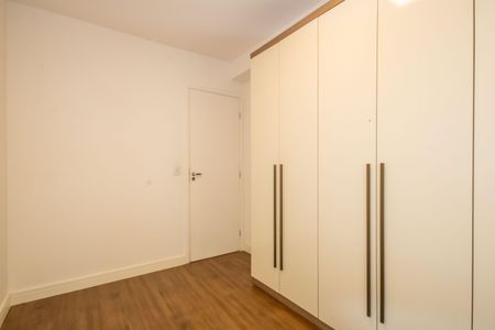 Quarto de apartamento para alugar com 2 quartos, 56m² em Bela Vista, Osasco