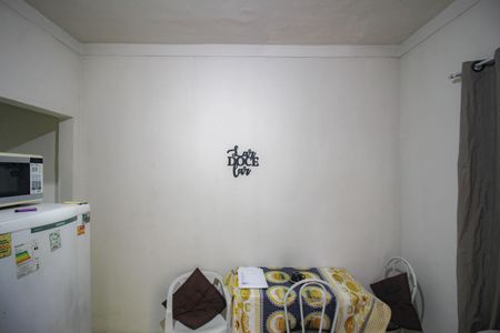 Sala de casa para alugar com 1 quarto, 45m² em Comendador Soares, Nova Iguaçu